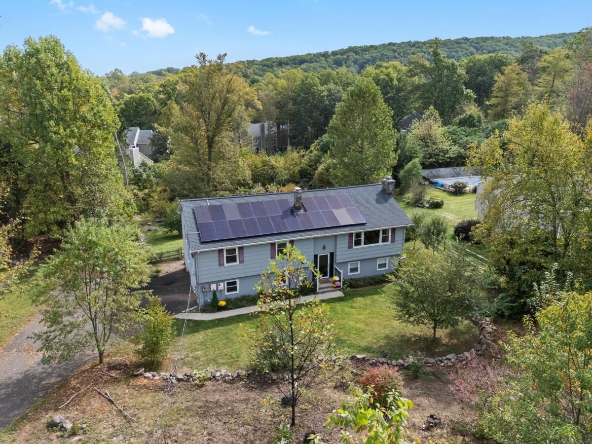 MLS #24130738 image #0