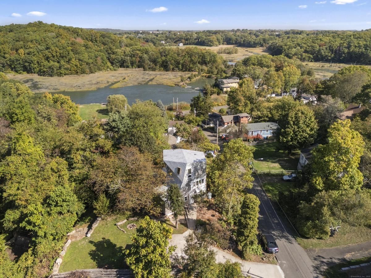 MLS #24133129 image #0