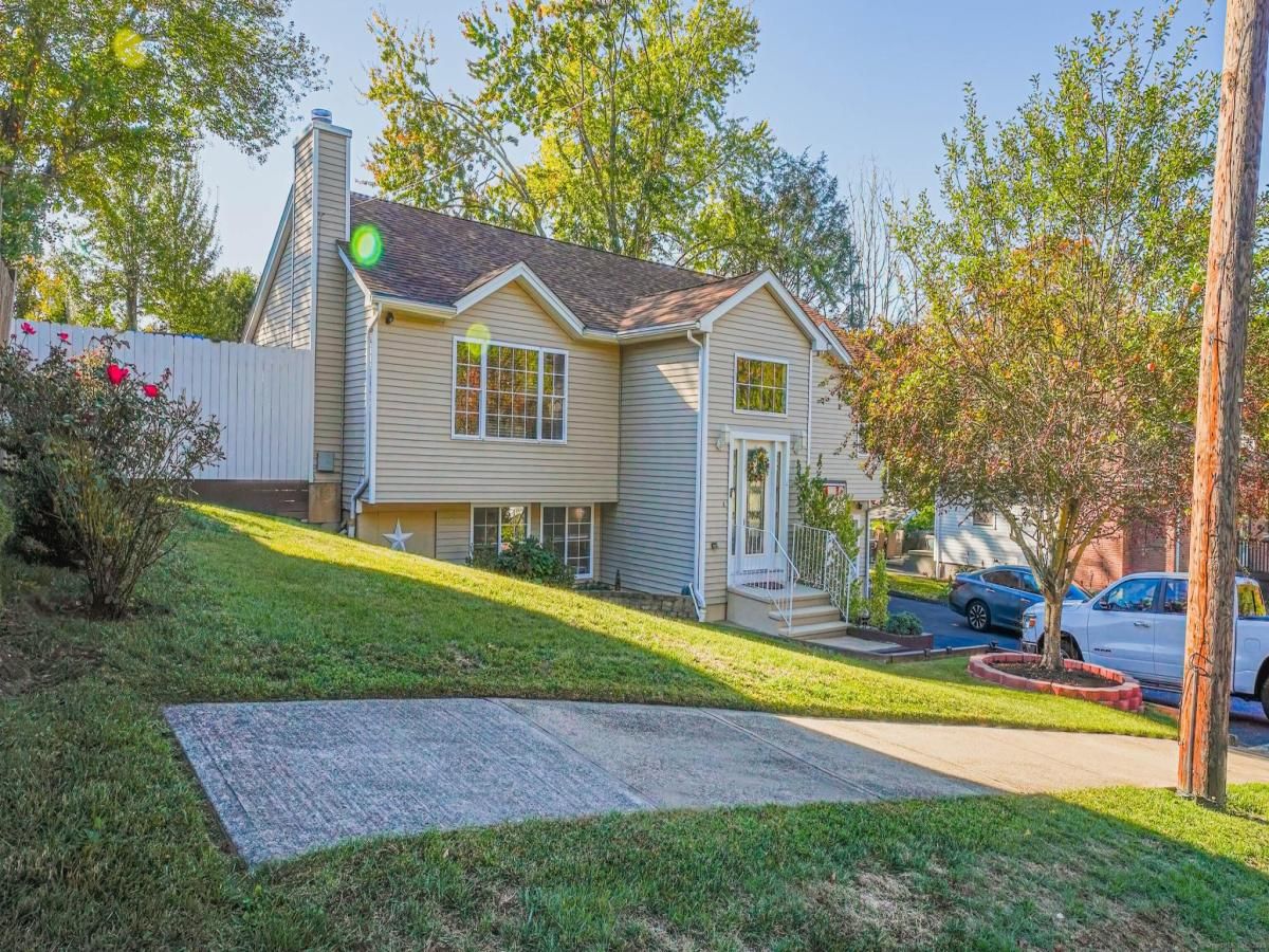 MLS #24134008 image #0