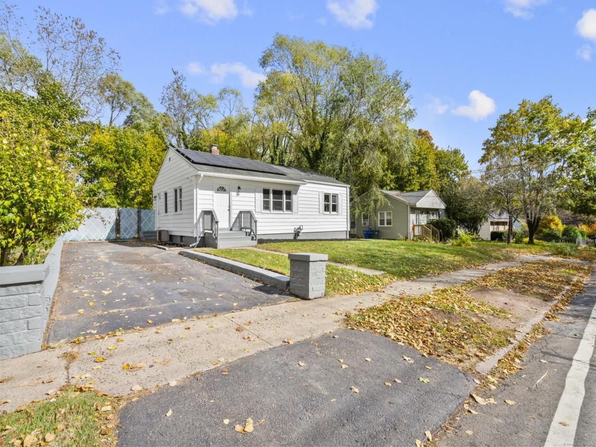 MLS #24134988 image #0