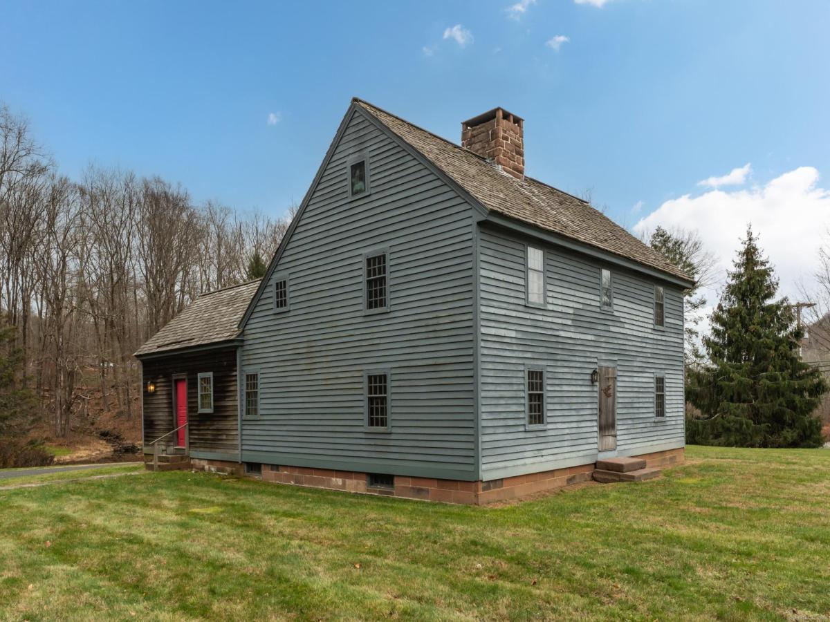 MLS #24141136 image #0