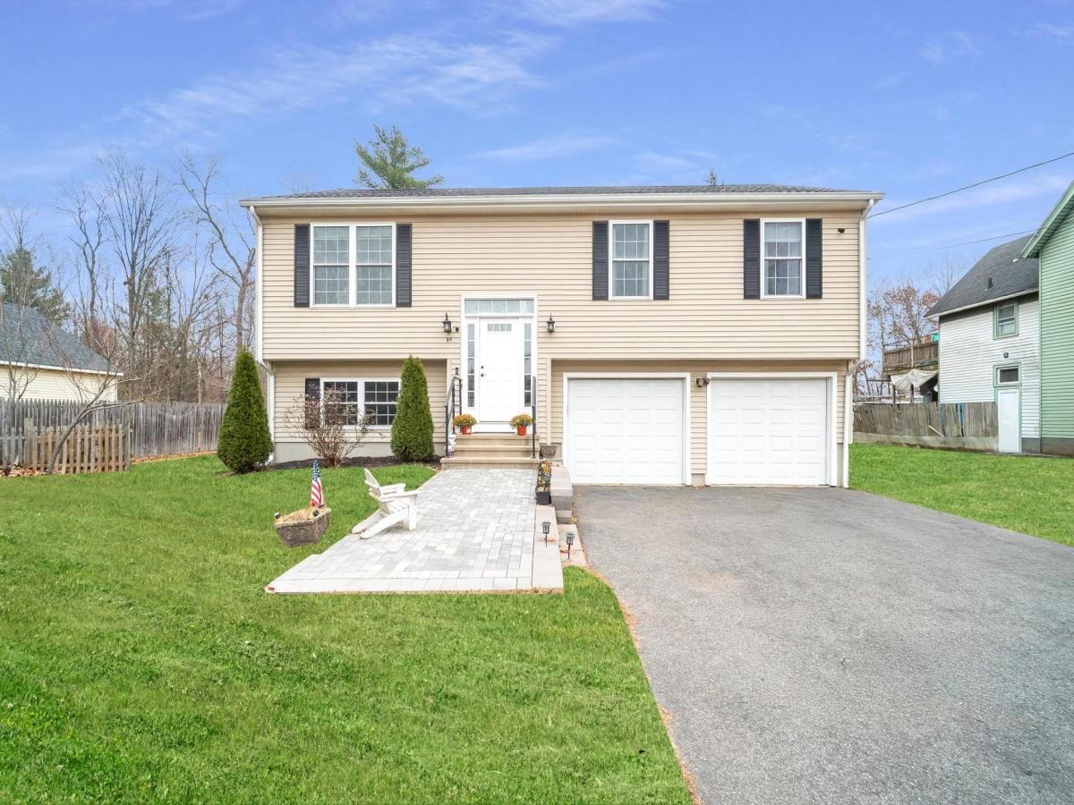 MLS #24141747 image #0