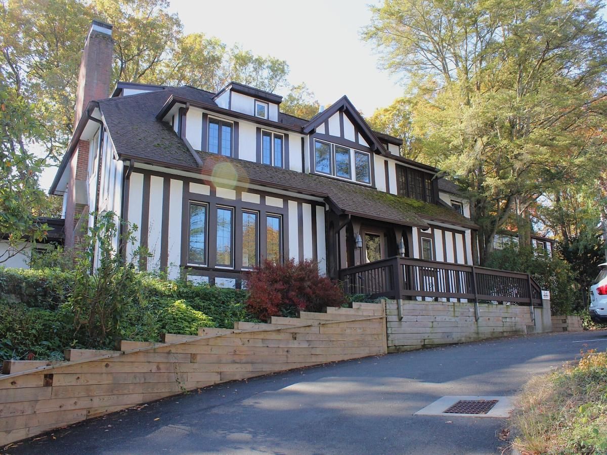 MLS #24142359 image #0