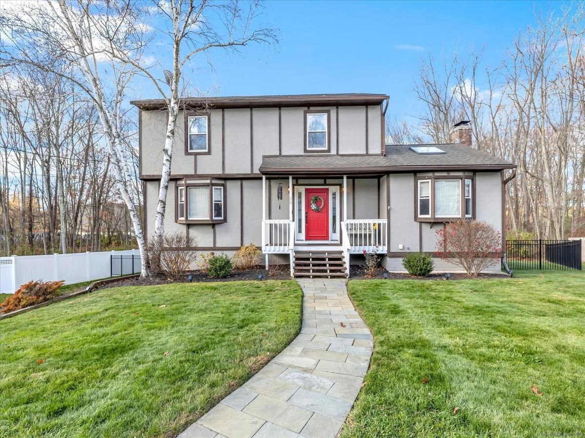 MLS #24142603 image #0