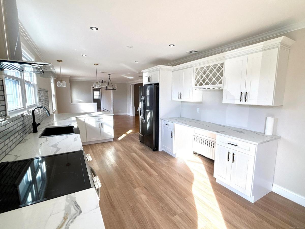 MLS #24143682 image #0