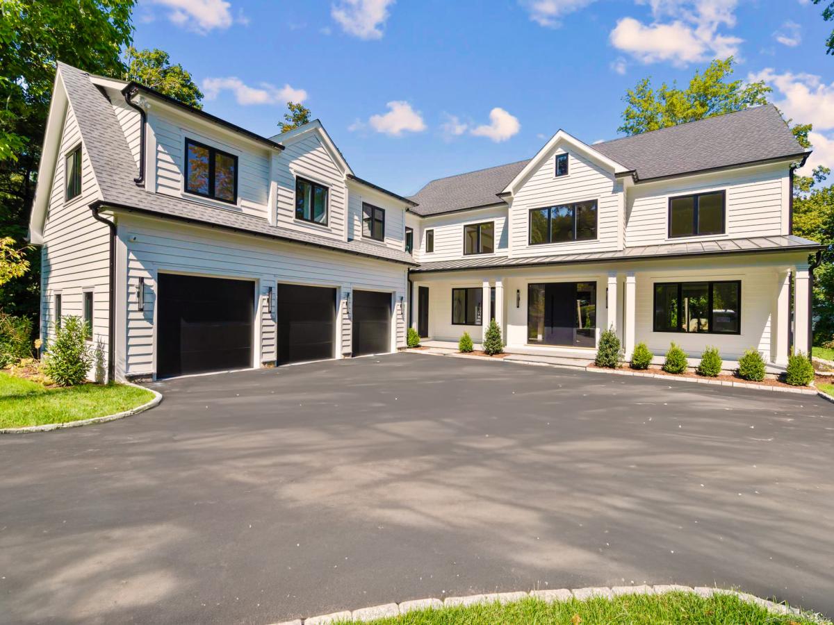 MLS #24144031 image #0