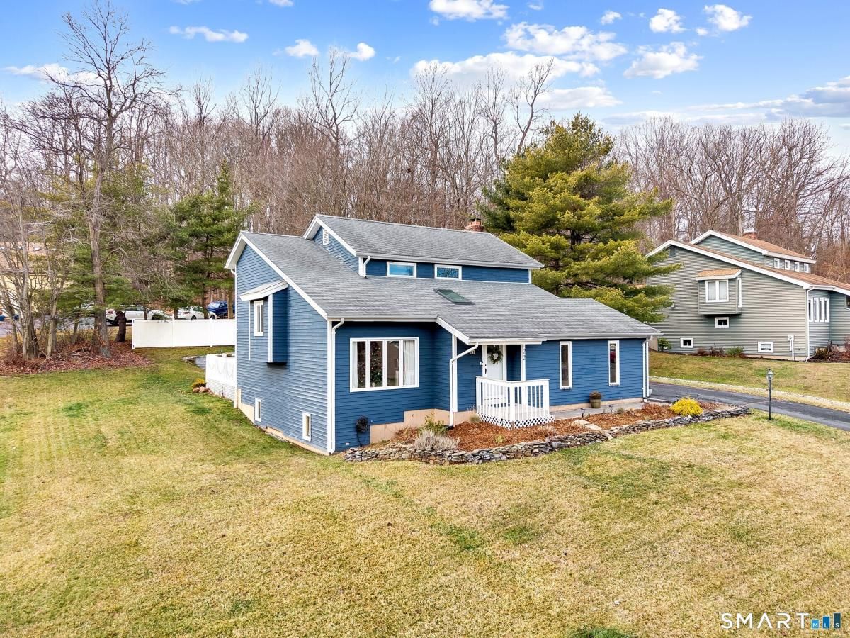 MLS #24146066 image #0