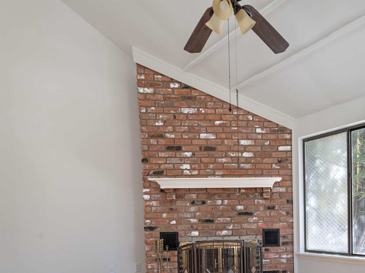 MLS #24157002 image #0