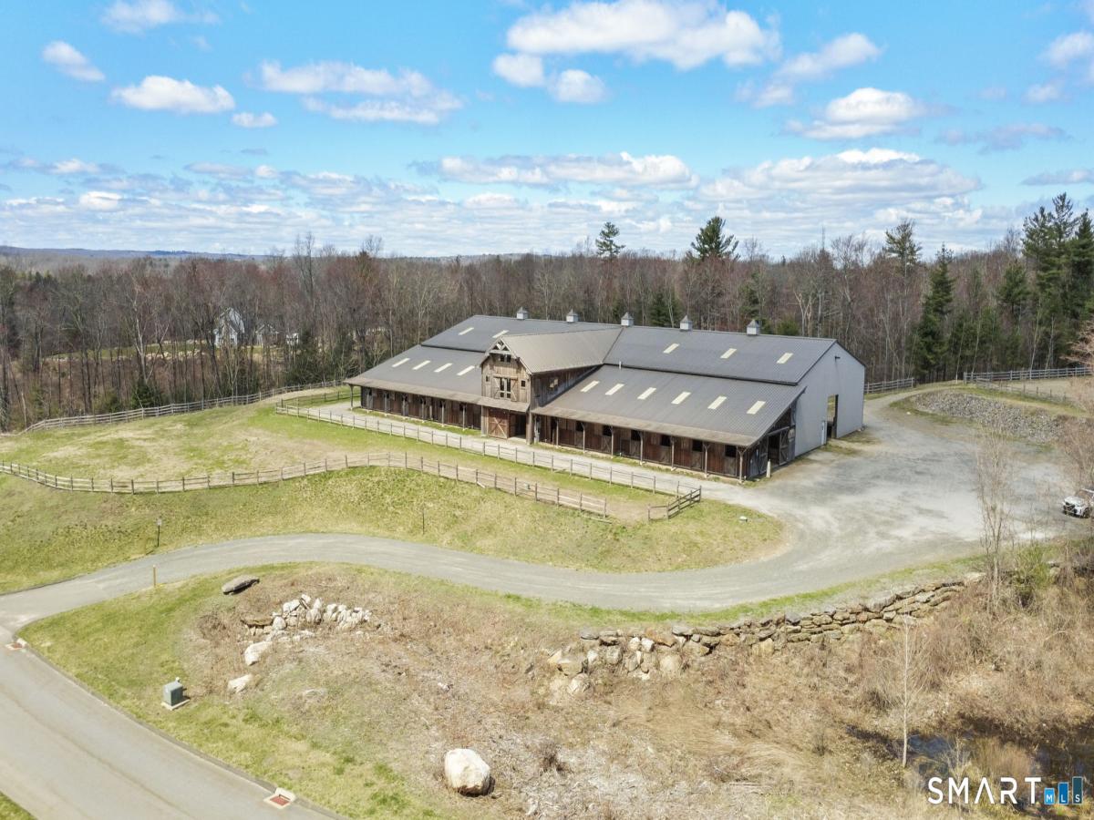 MLS #24164122 image #0