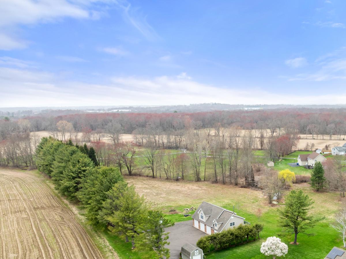 MLS #24167477 image #0