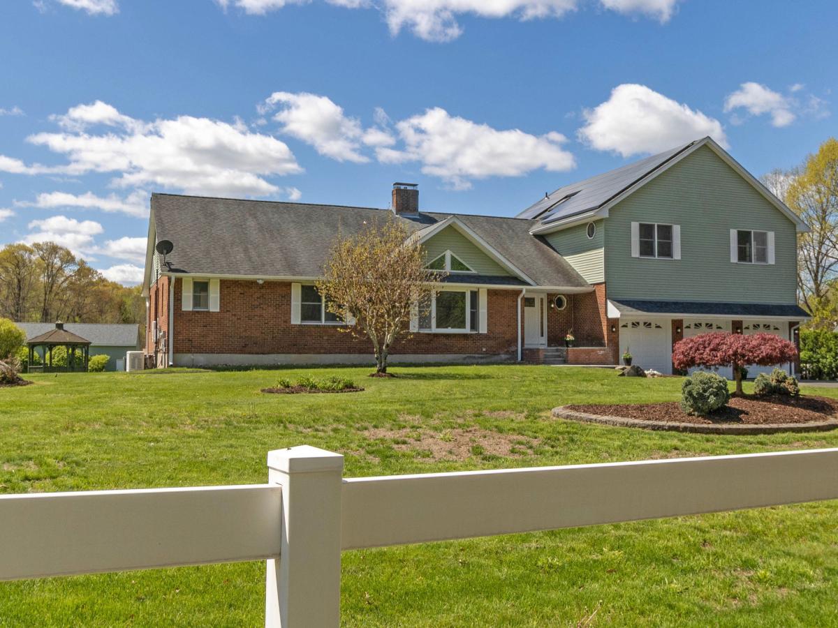 MLS #24170247 image #0