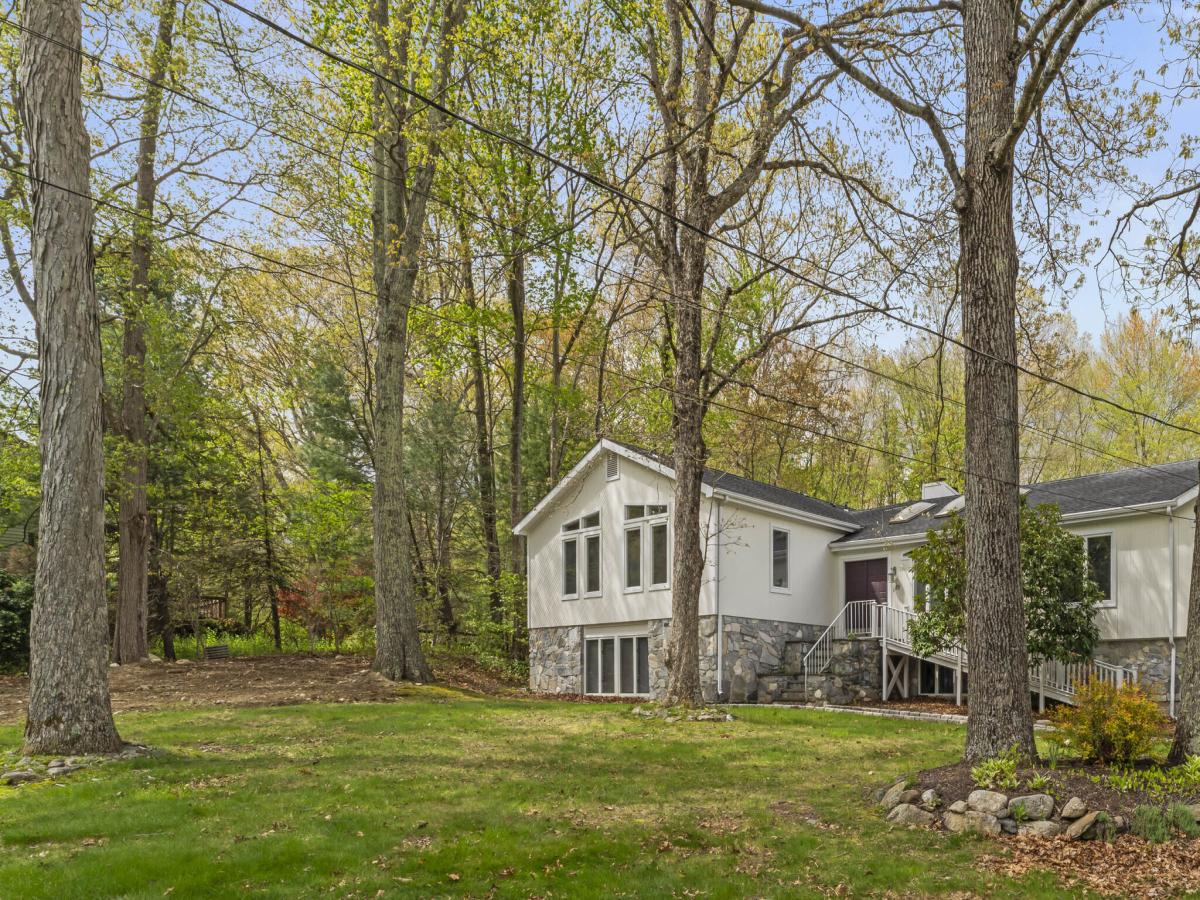 MLS #24175370 image #0