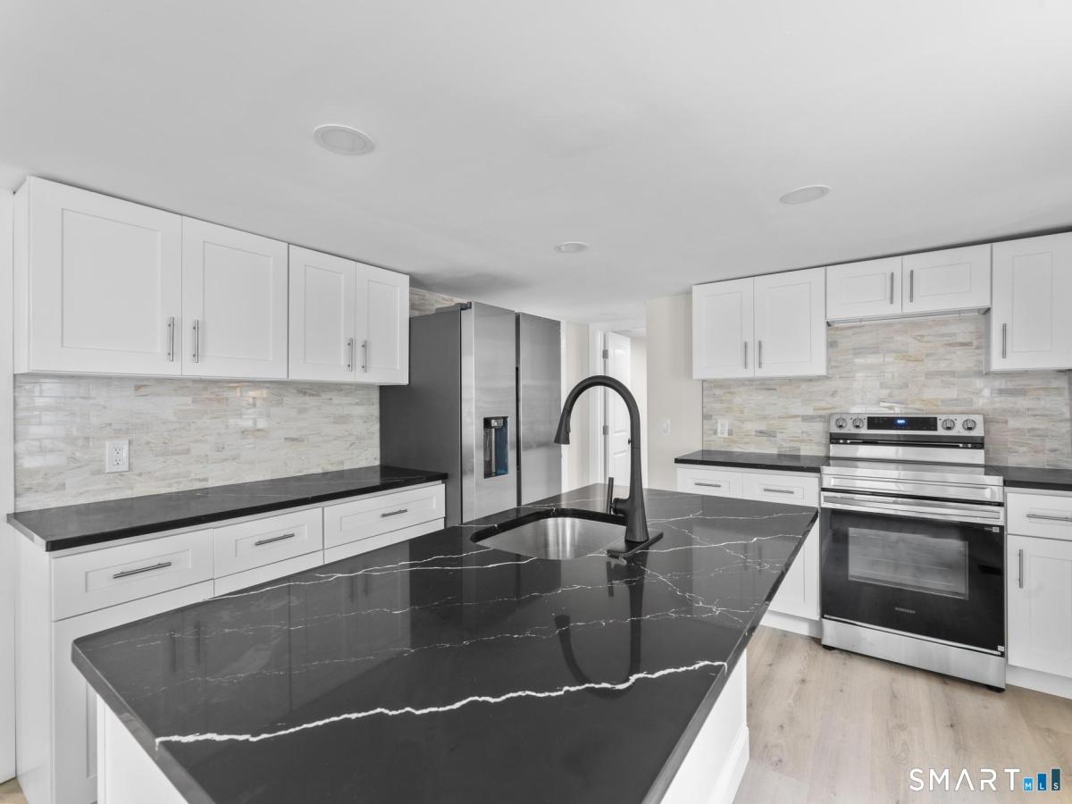 MLS #24177461 image #0