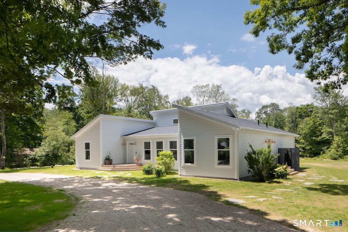 MLS #24186400 image #0