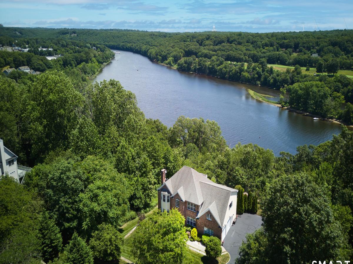 MLS #24187958 image #0
