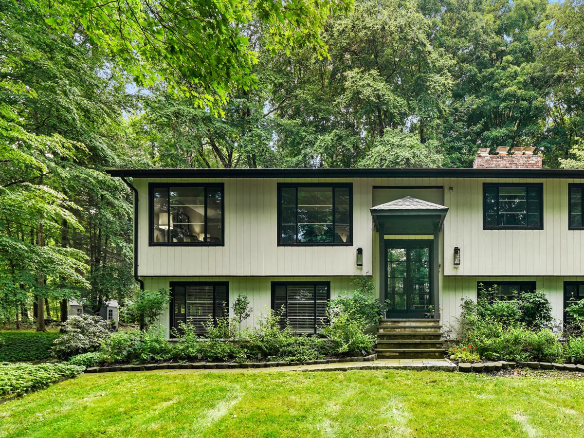 MLS #24188445 image #0