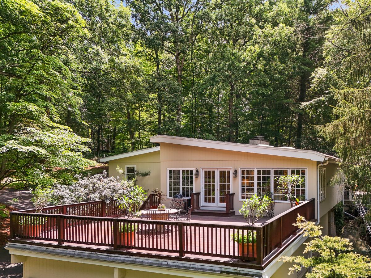 MLS #24189095 image #0