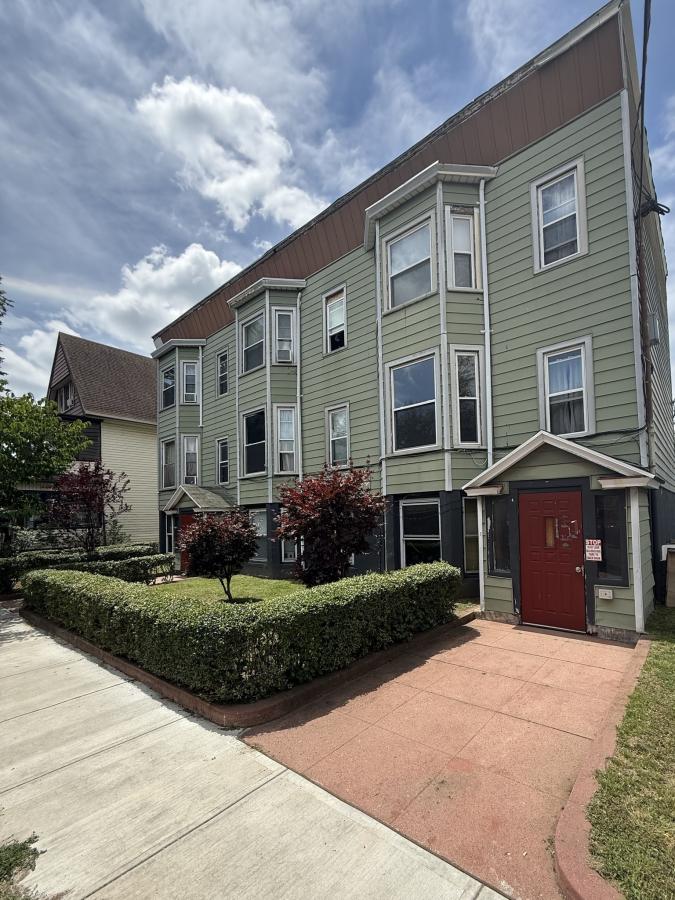 MLS #24190662 image #0
