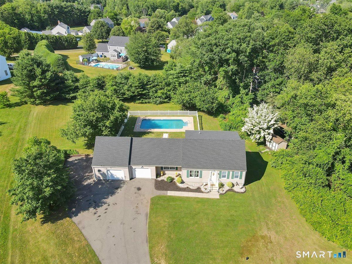 MLS #24190903 image #0