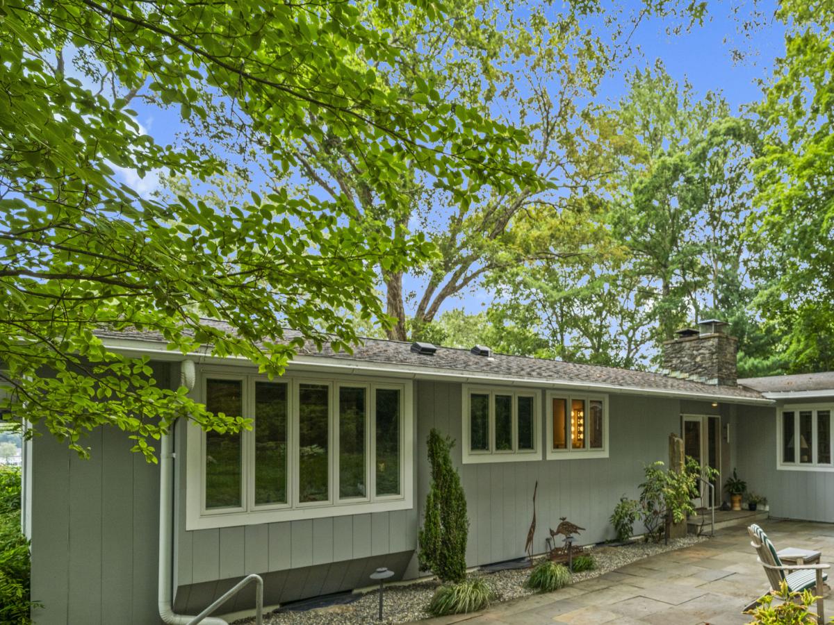 MLS #24191007 image #0