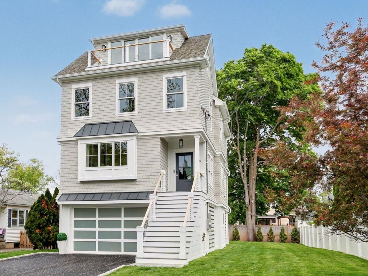 MLS #24191345 image #0