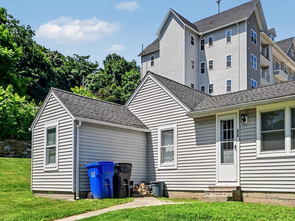 MLS #24192843 image #0