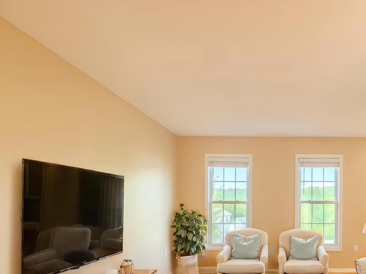 MLS #24193869 image #0