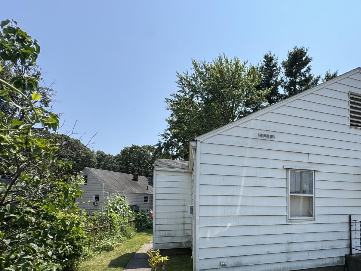 MLS #24194577 image #0