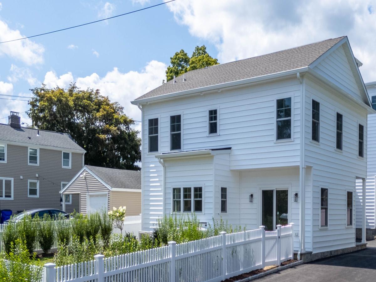 MLS #24194703 image #0