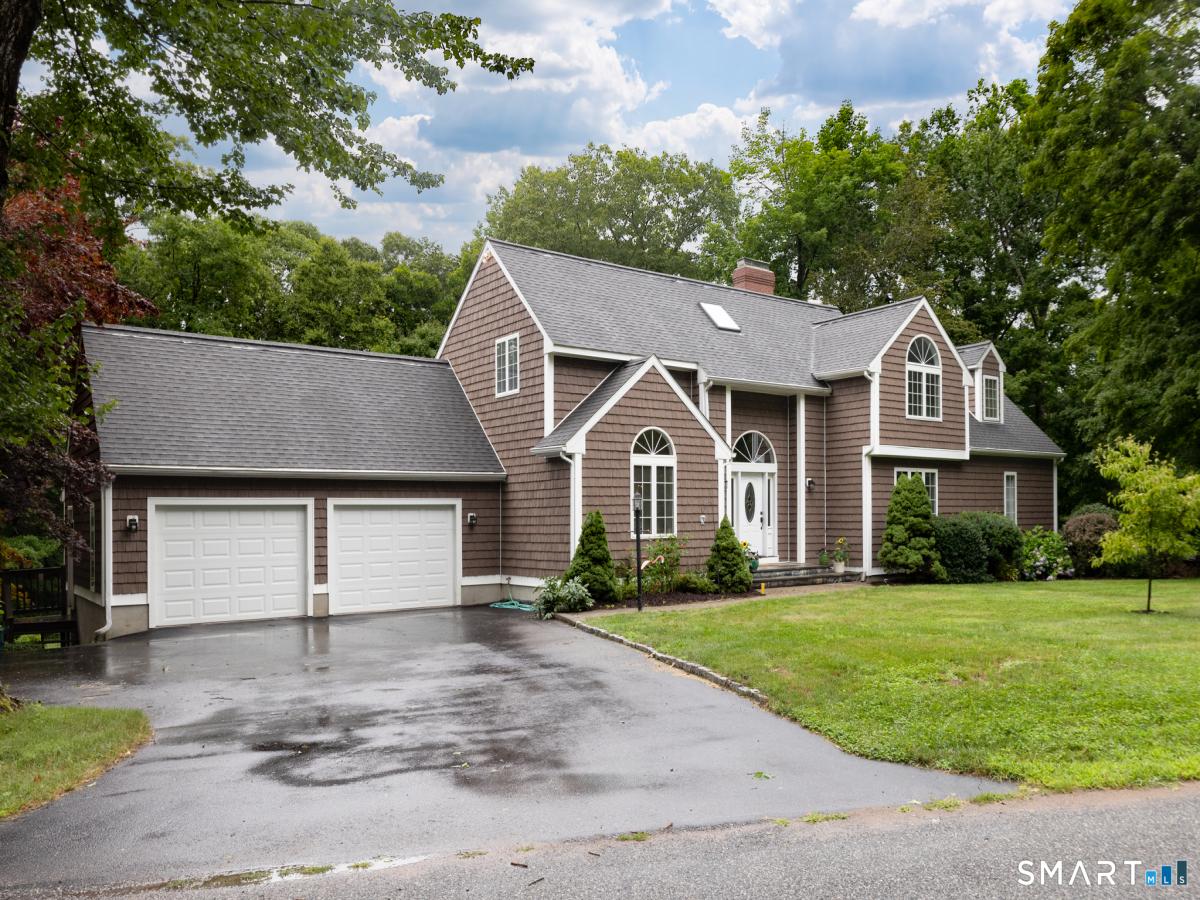 MLS #24195900 image #0