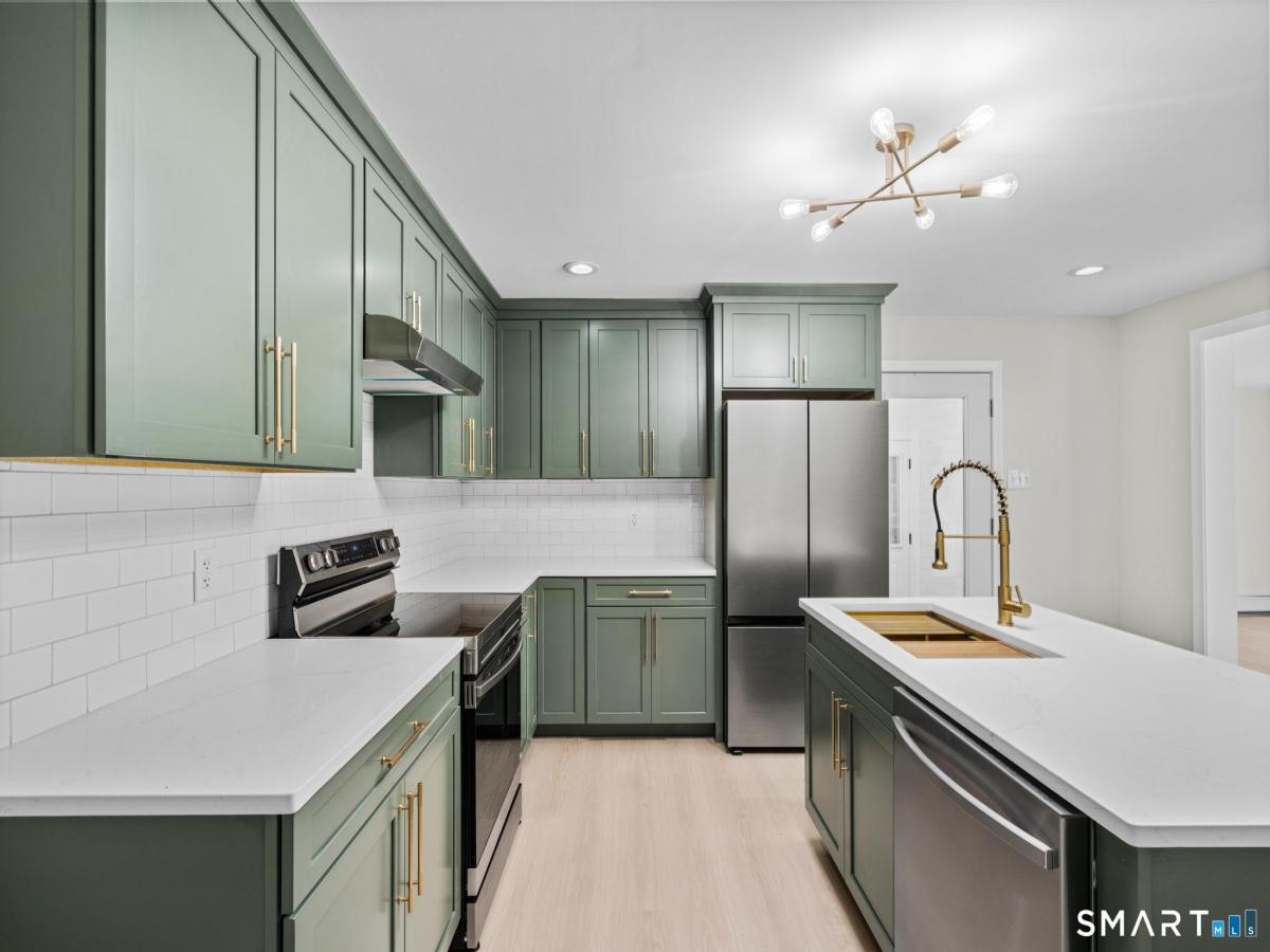 MLS #24196008 image #0