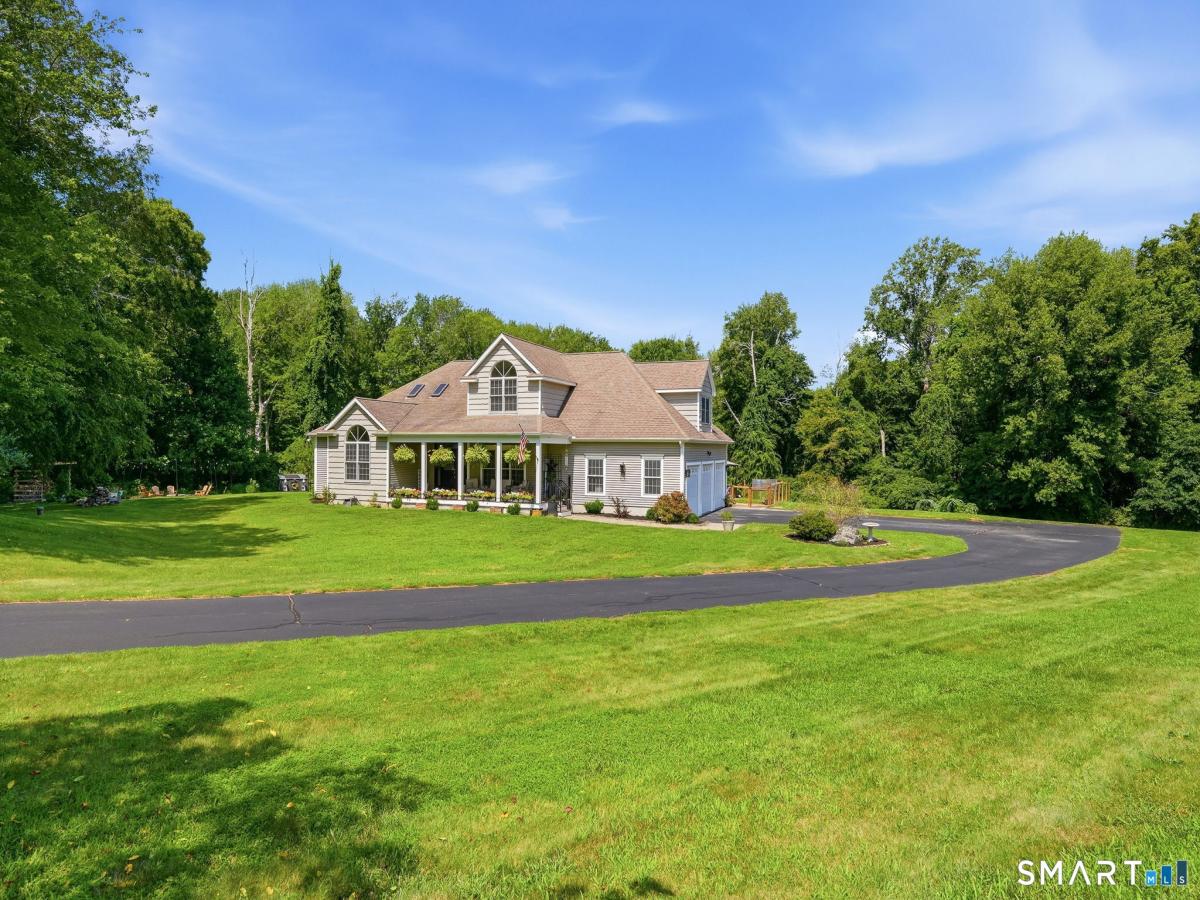 MLS #24196772 image #0