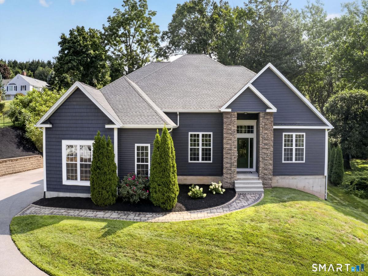 MLS #24197306 image #0