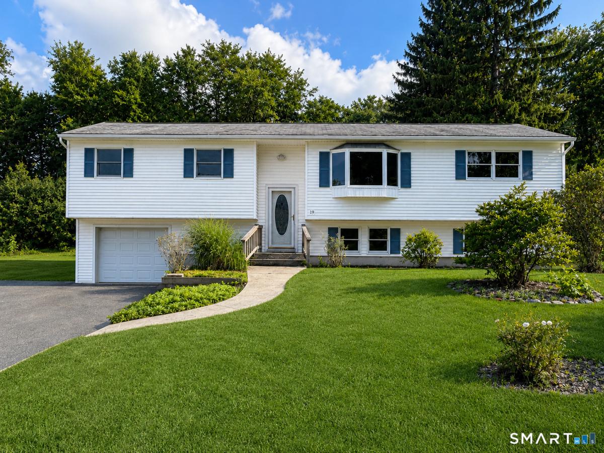 MLS #24197722 image #0