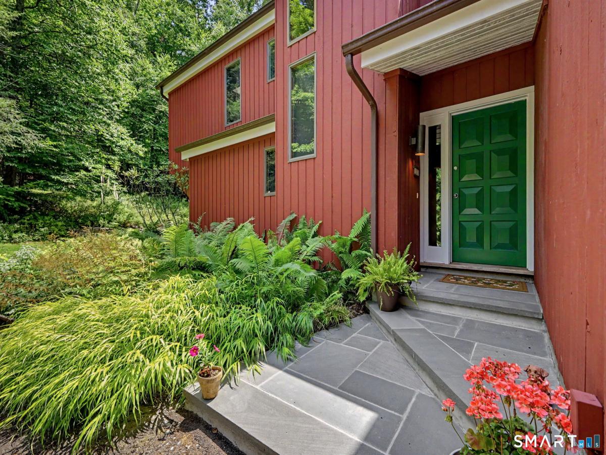 MLS #24197741 image #0