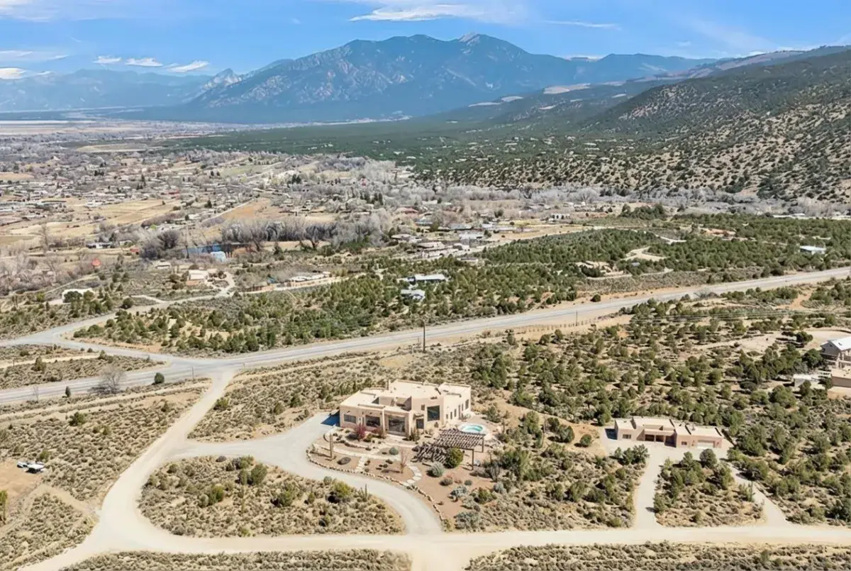 Paseo del Canon East and Weimer 3 Plus Acres Road