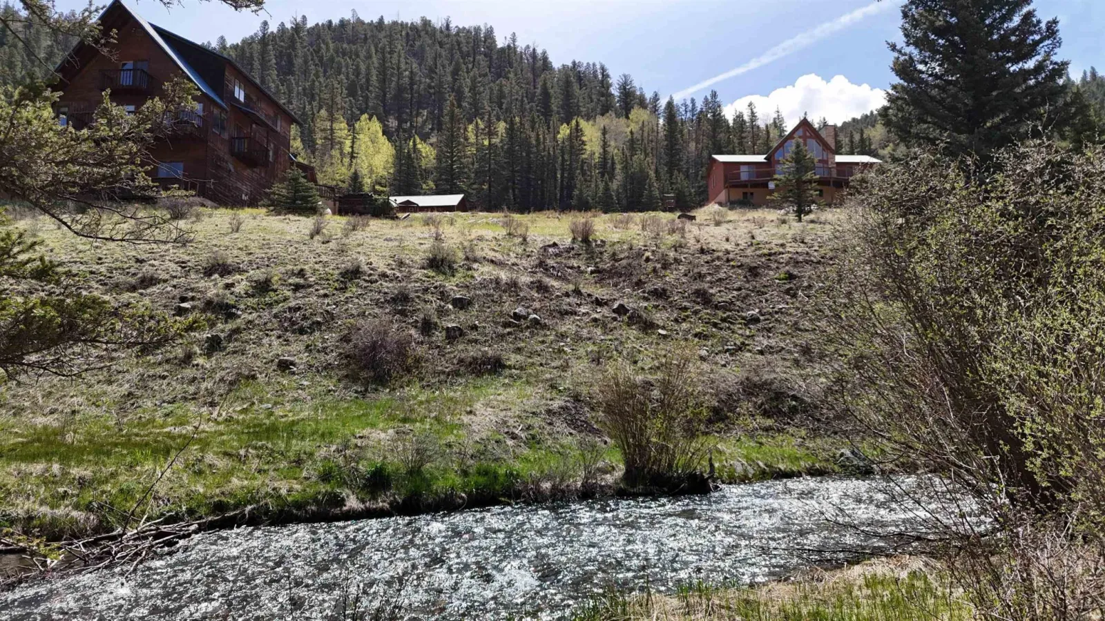 26 Valley Of The Pines Rd