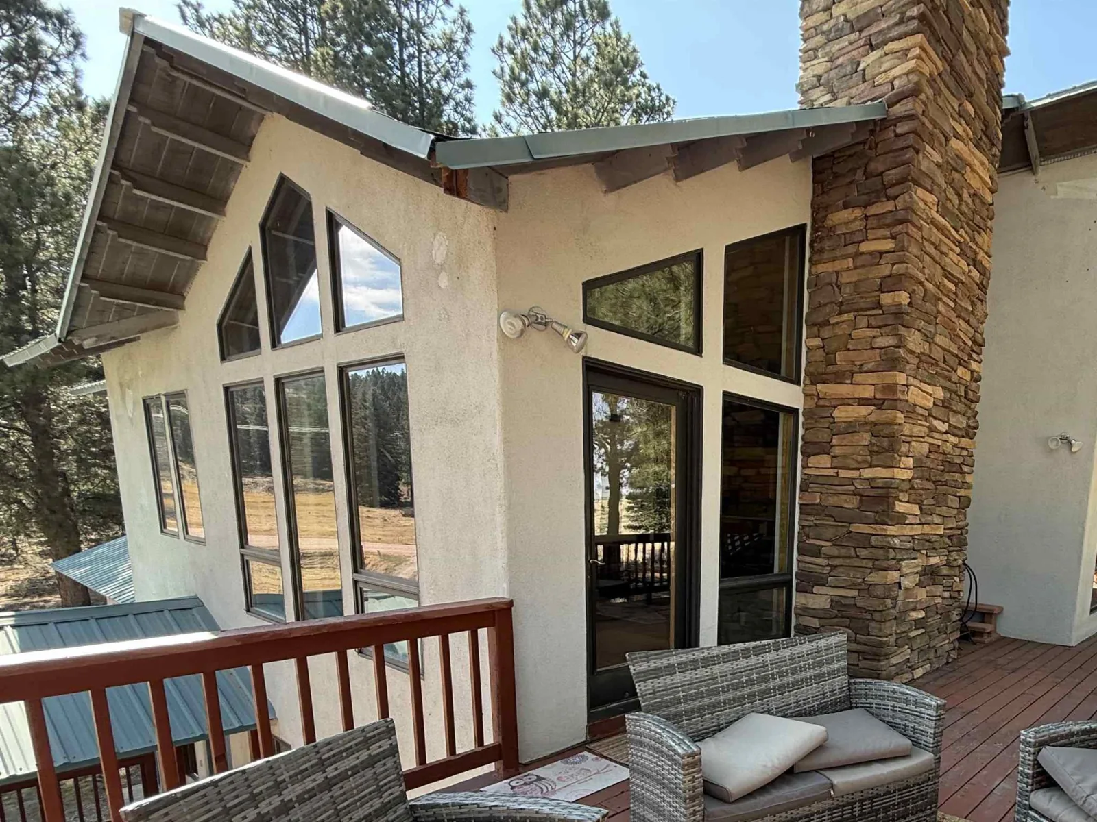 76 Armijo Dr