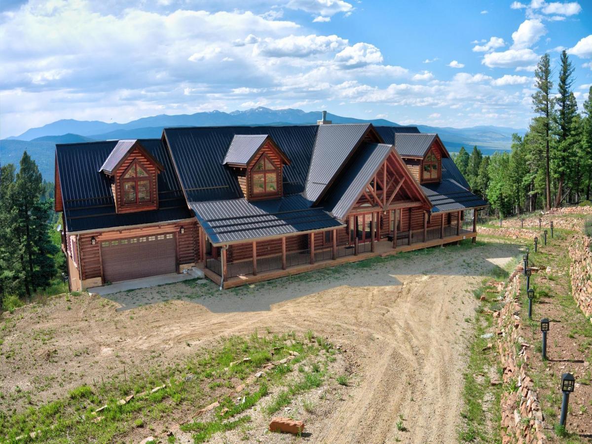 95 Panorama Way North