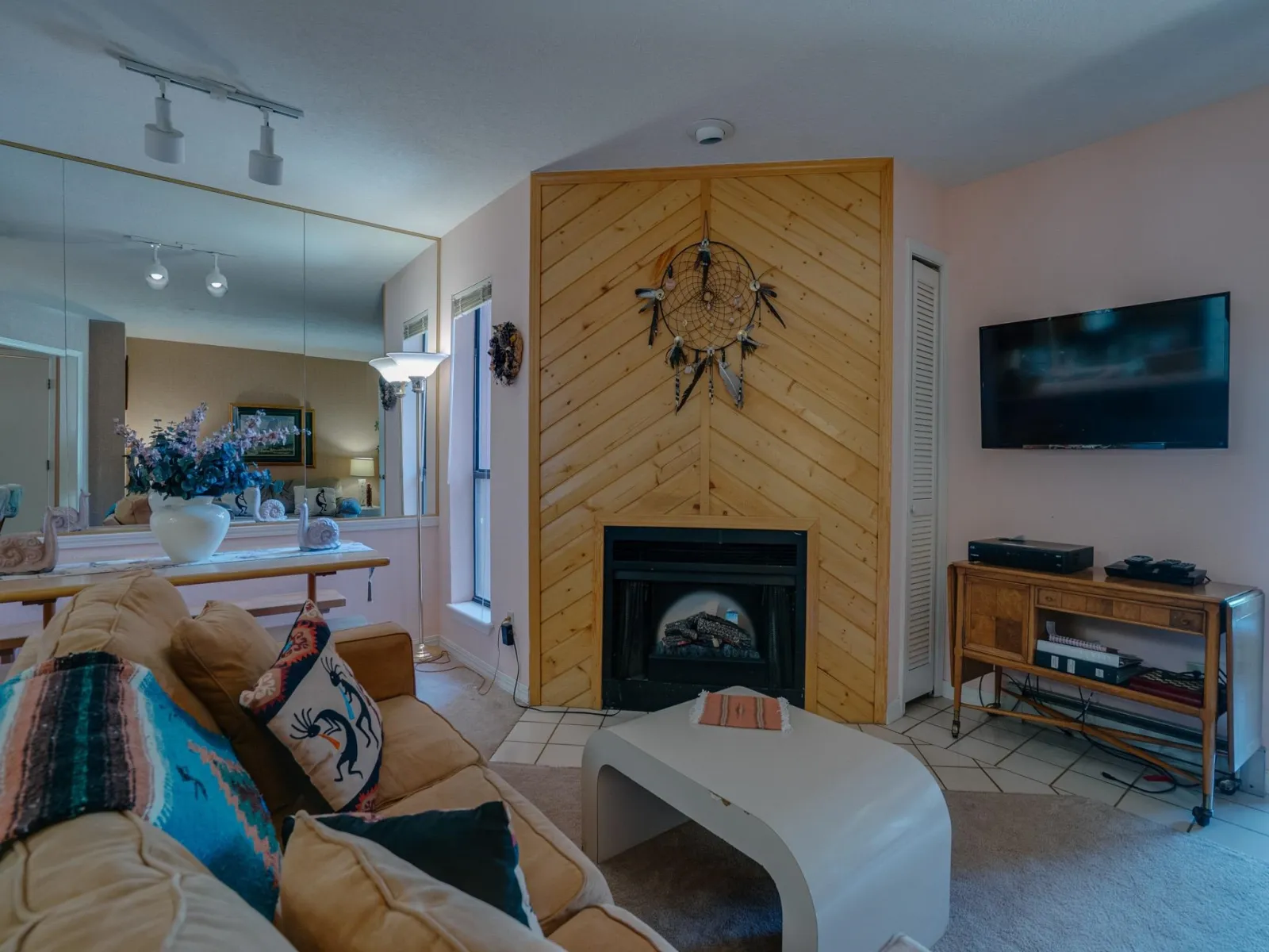 37 Vail Ave F3