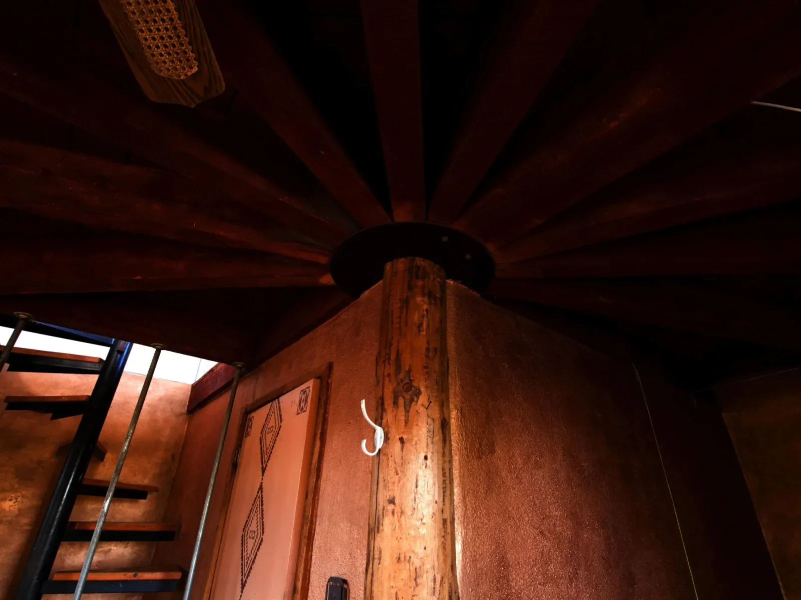 425 South Carson Road