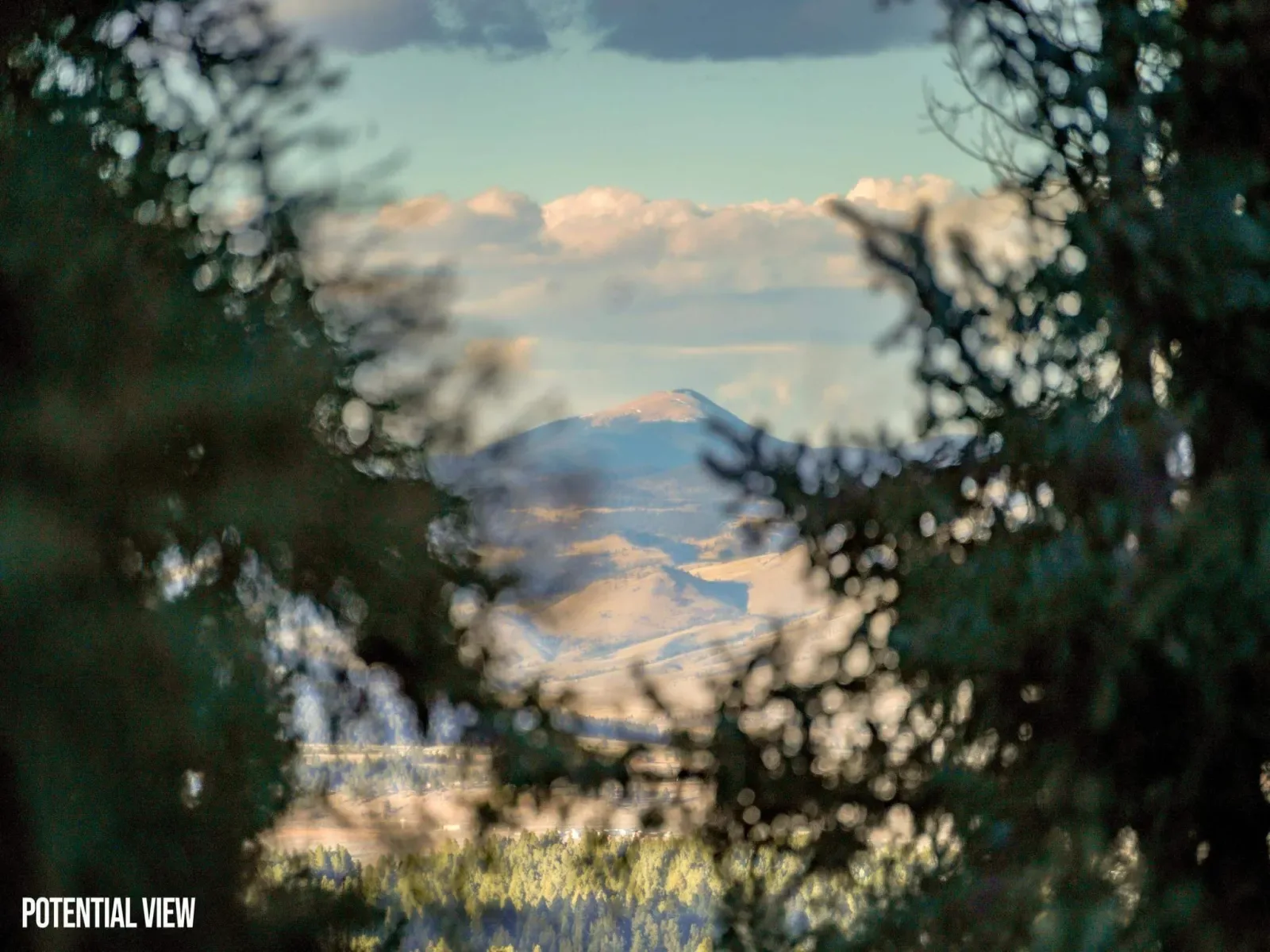 330 329 328 Rio Arriba Drive