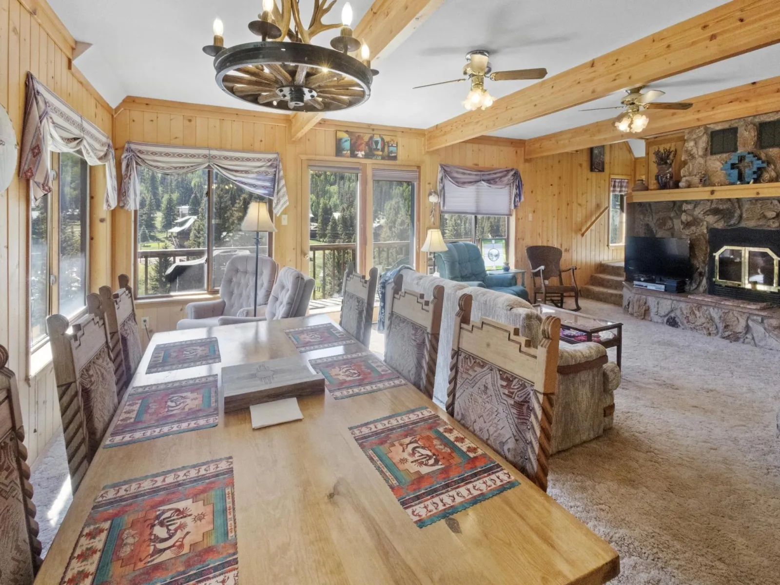 24 Valley Of The Pines Rd