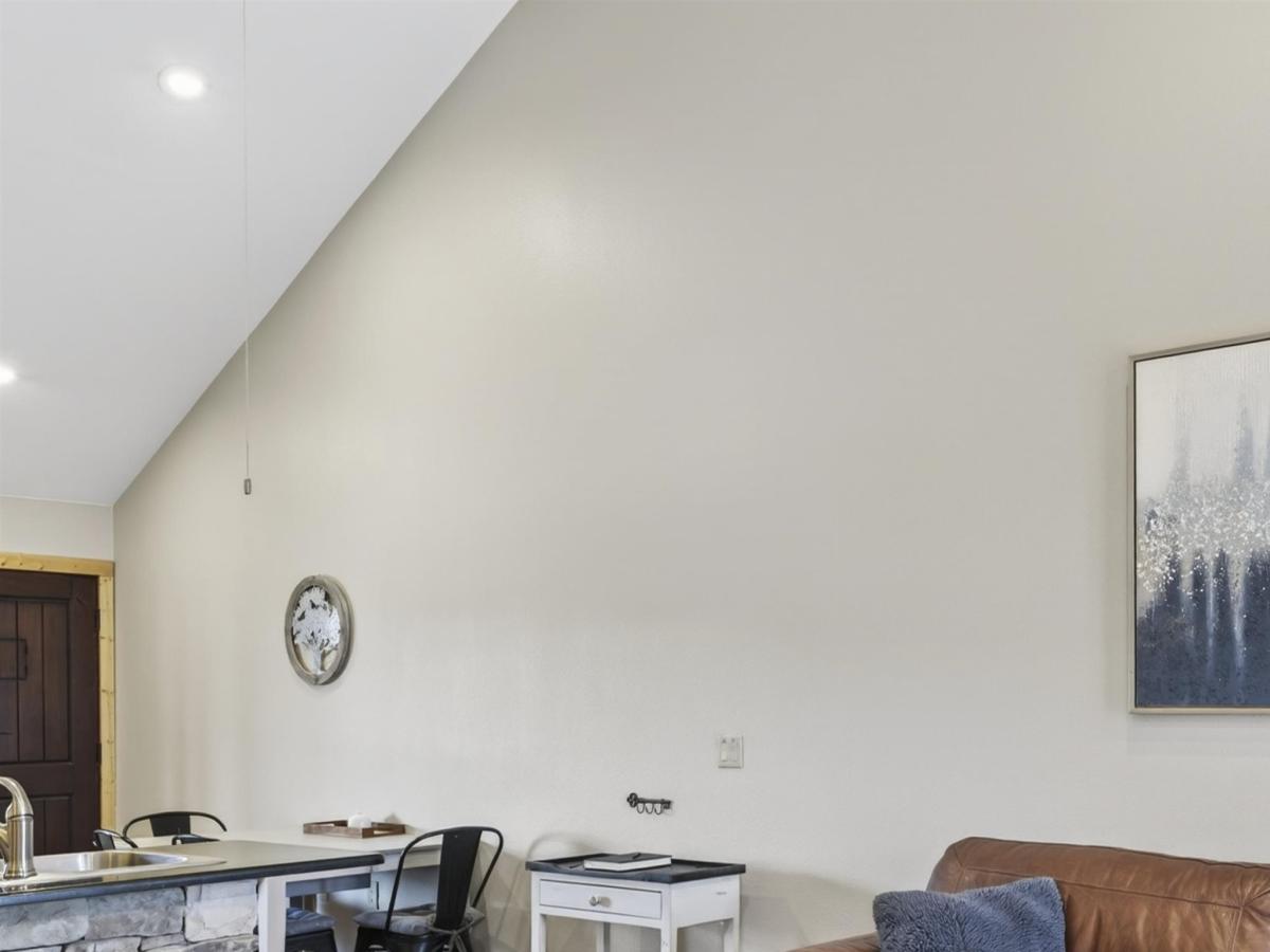 MLS #114866 image #0