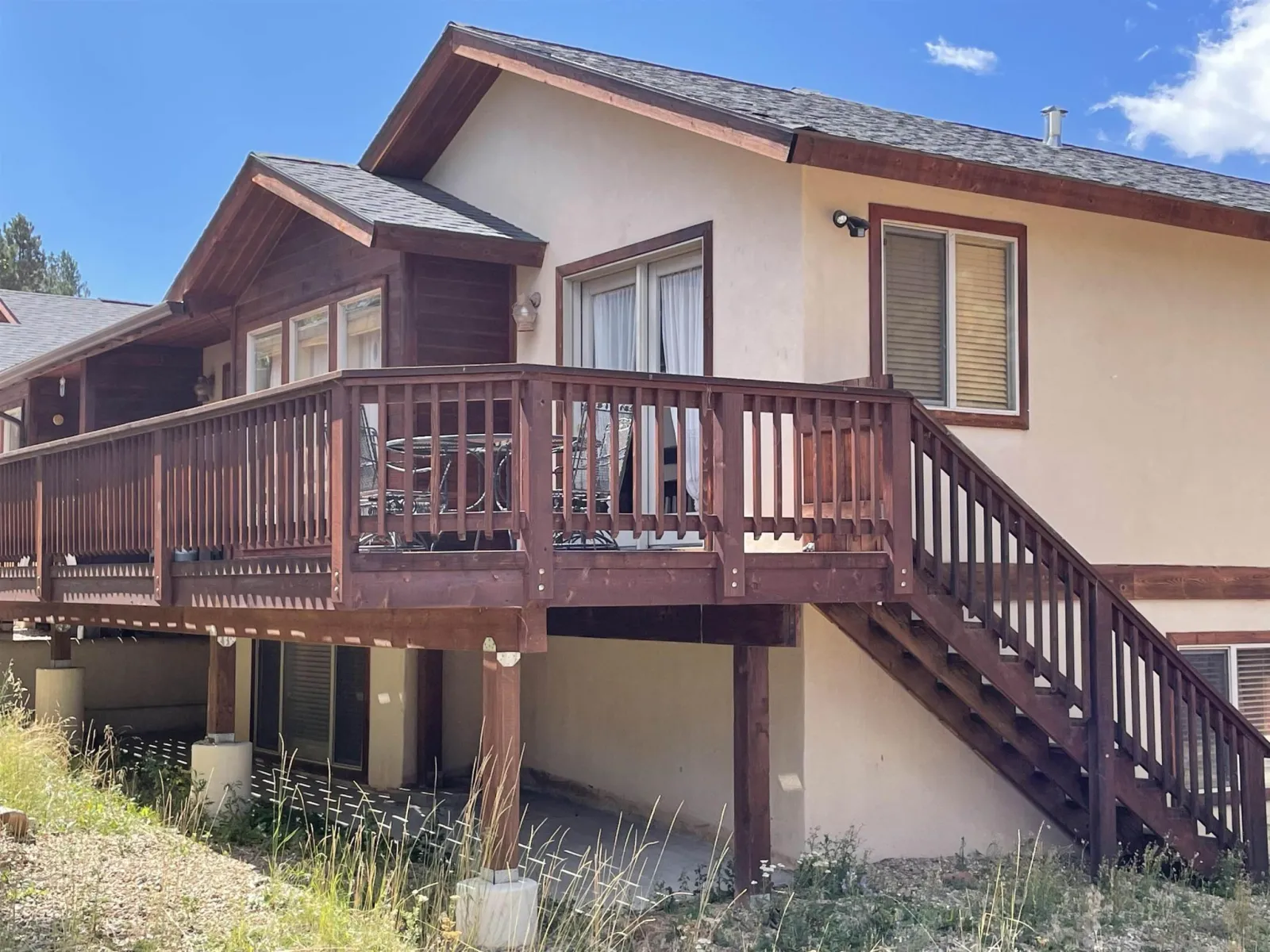 32 Clay Terrace