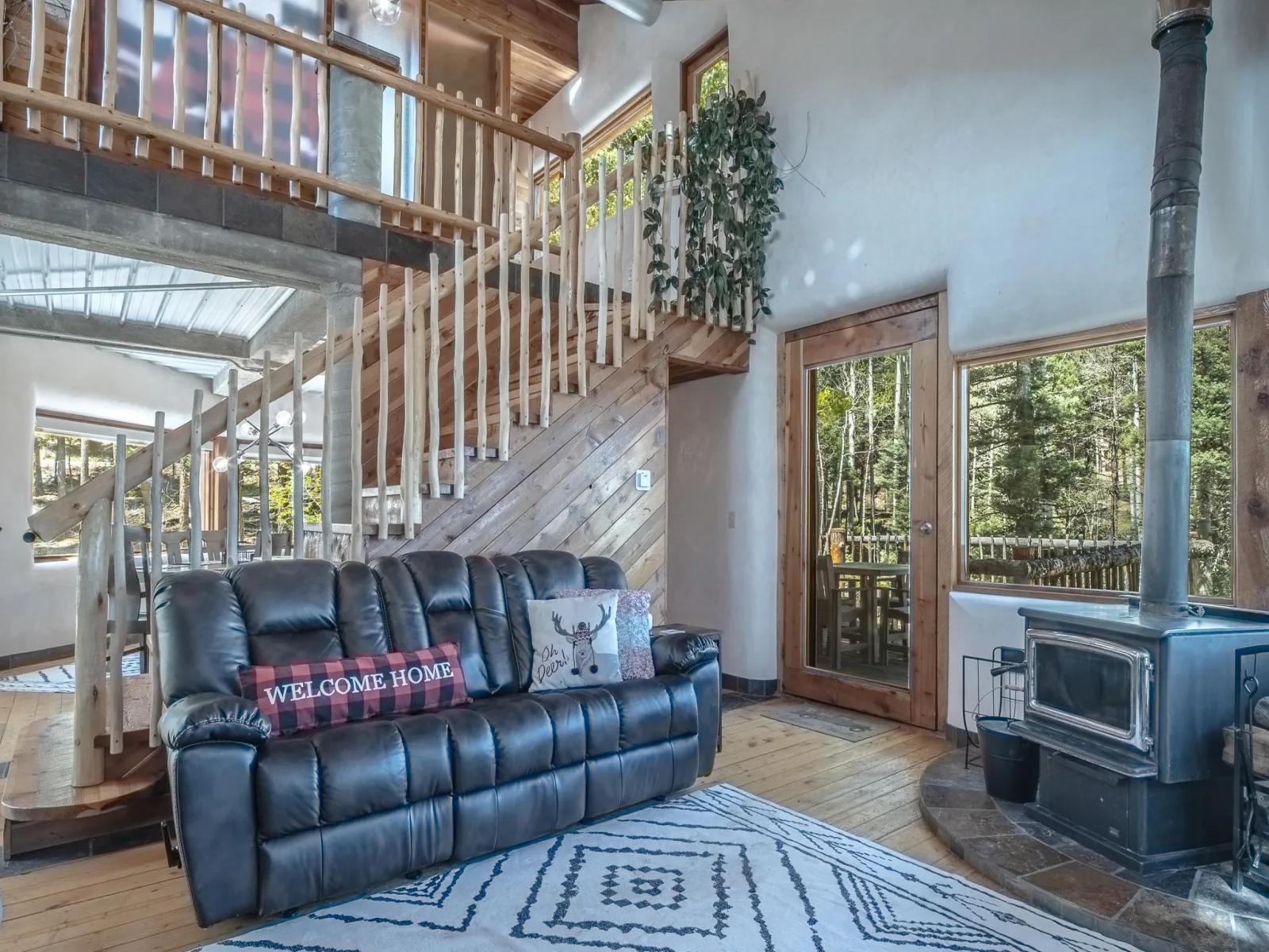 24 Cochiti Trail