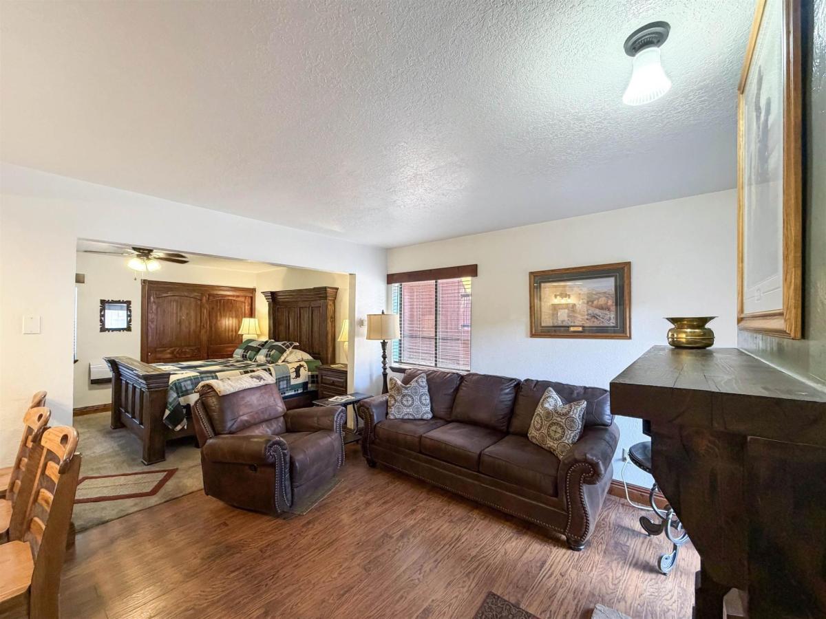 MLS #115080 image #0