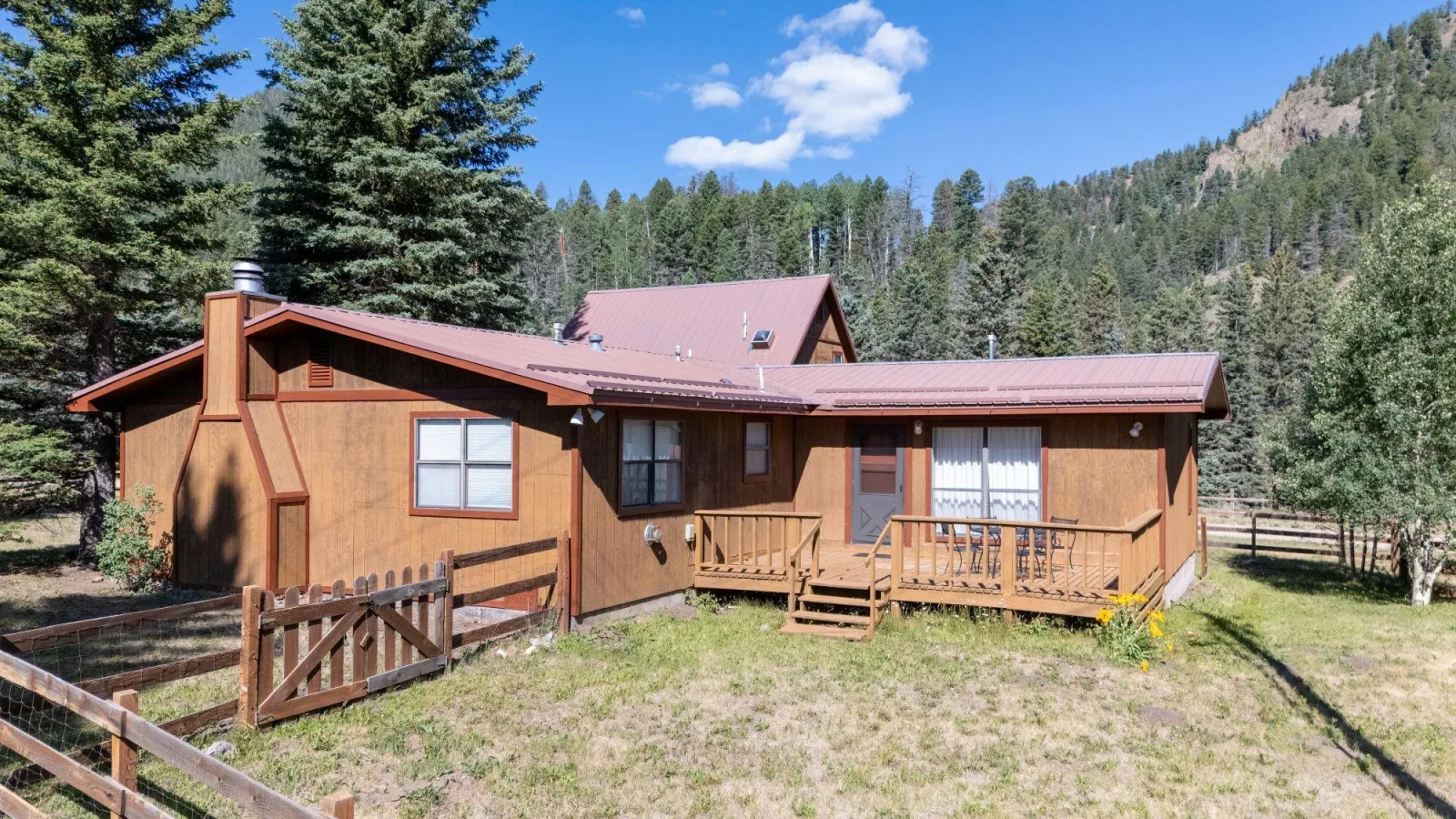 138 Valley Of The Pines Rd