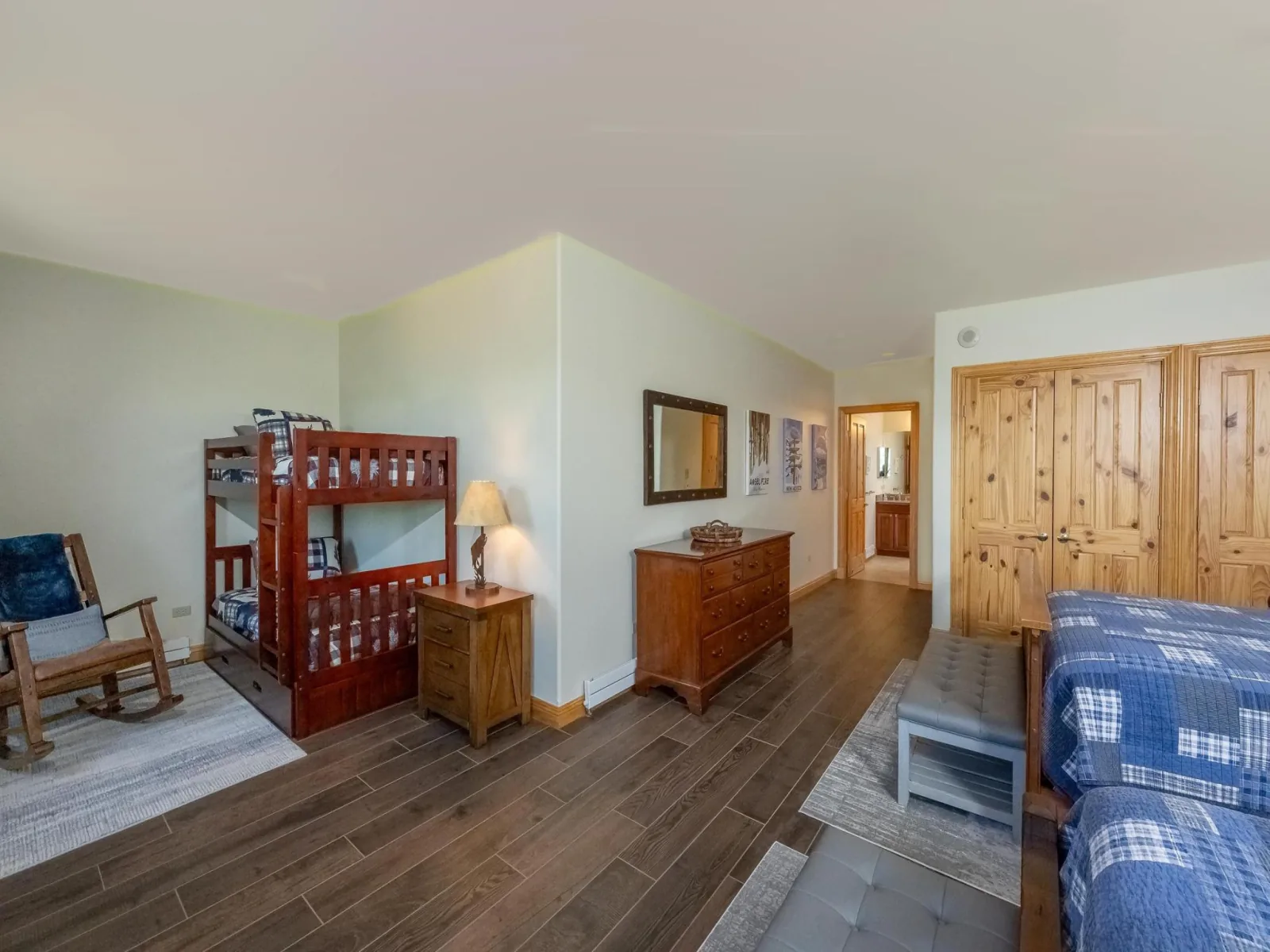 44 Sage Ln
