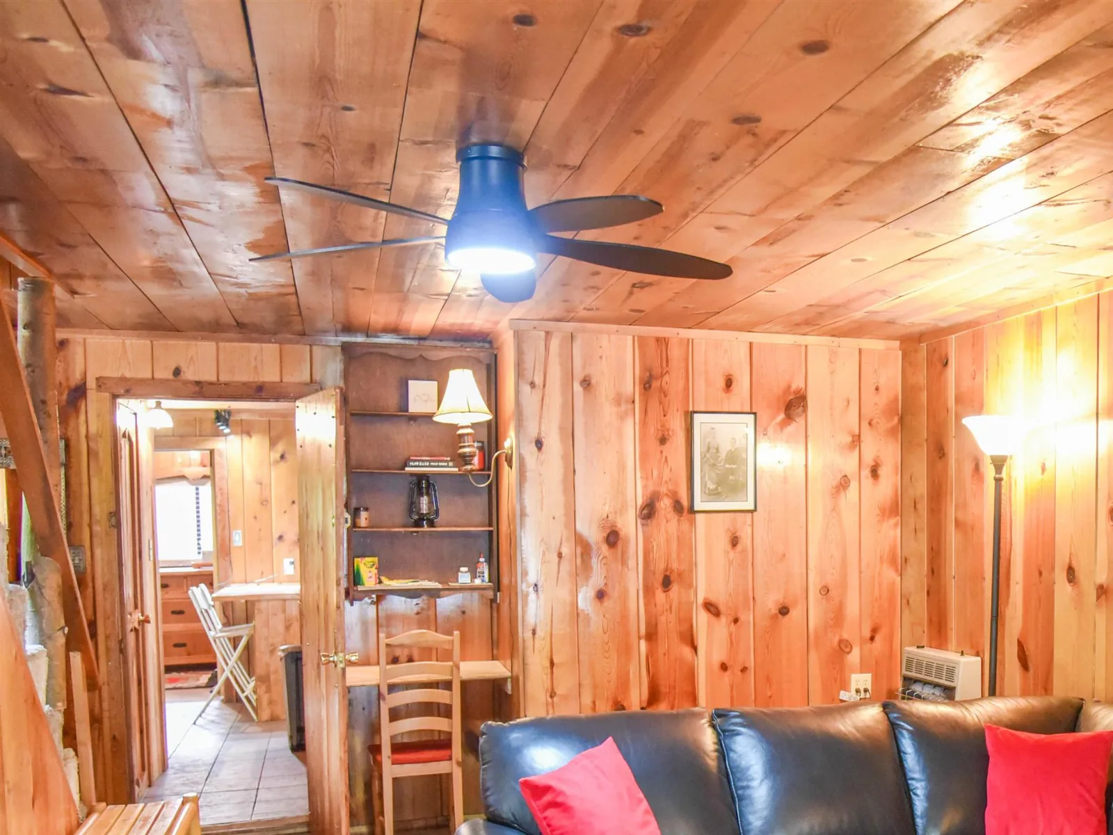 33 Beaver Park Rd